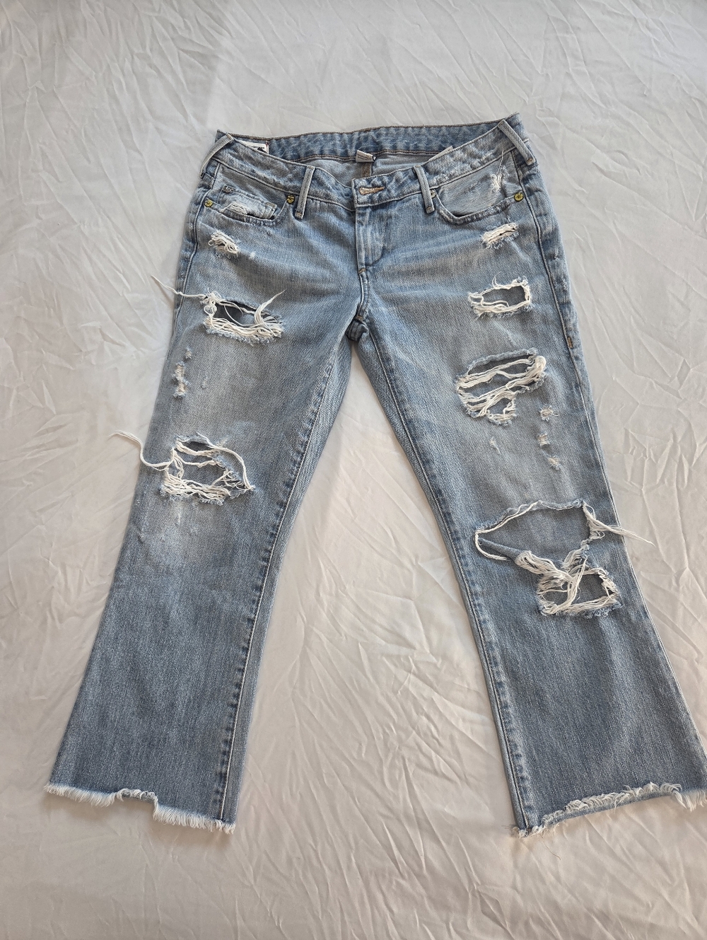 True Religion Low Rise Bell Battom Distressed Denim Jeans Sz 29 Light Wash